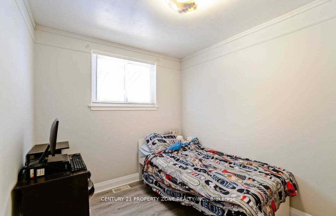 19 Anne Crt