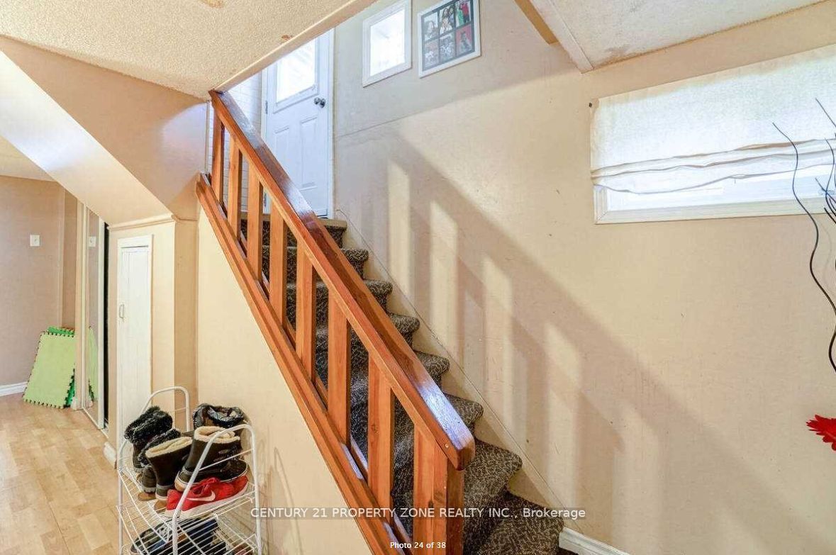 19 Anne Crt