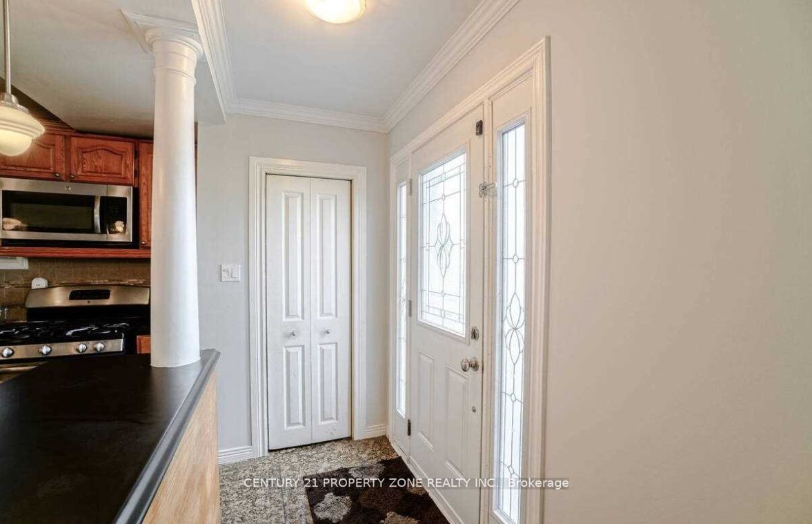 19 Anne Crt