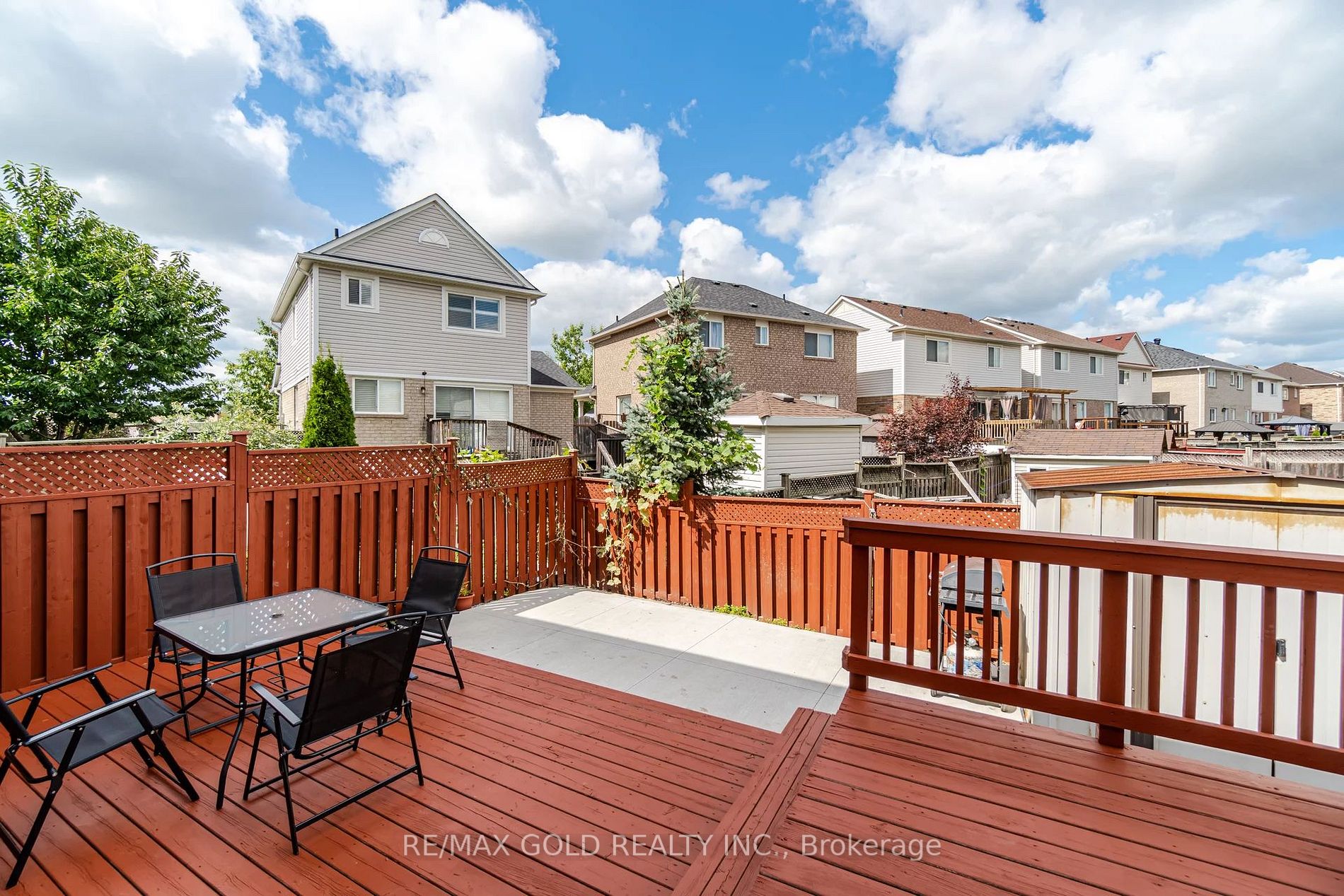 8 Jessop Drive