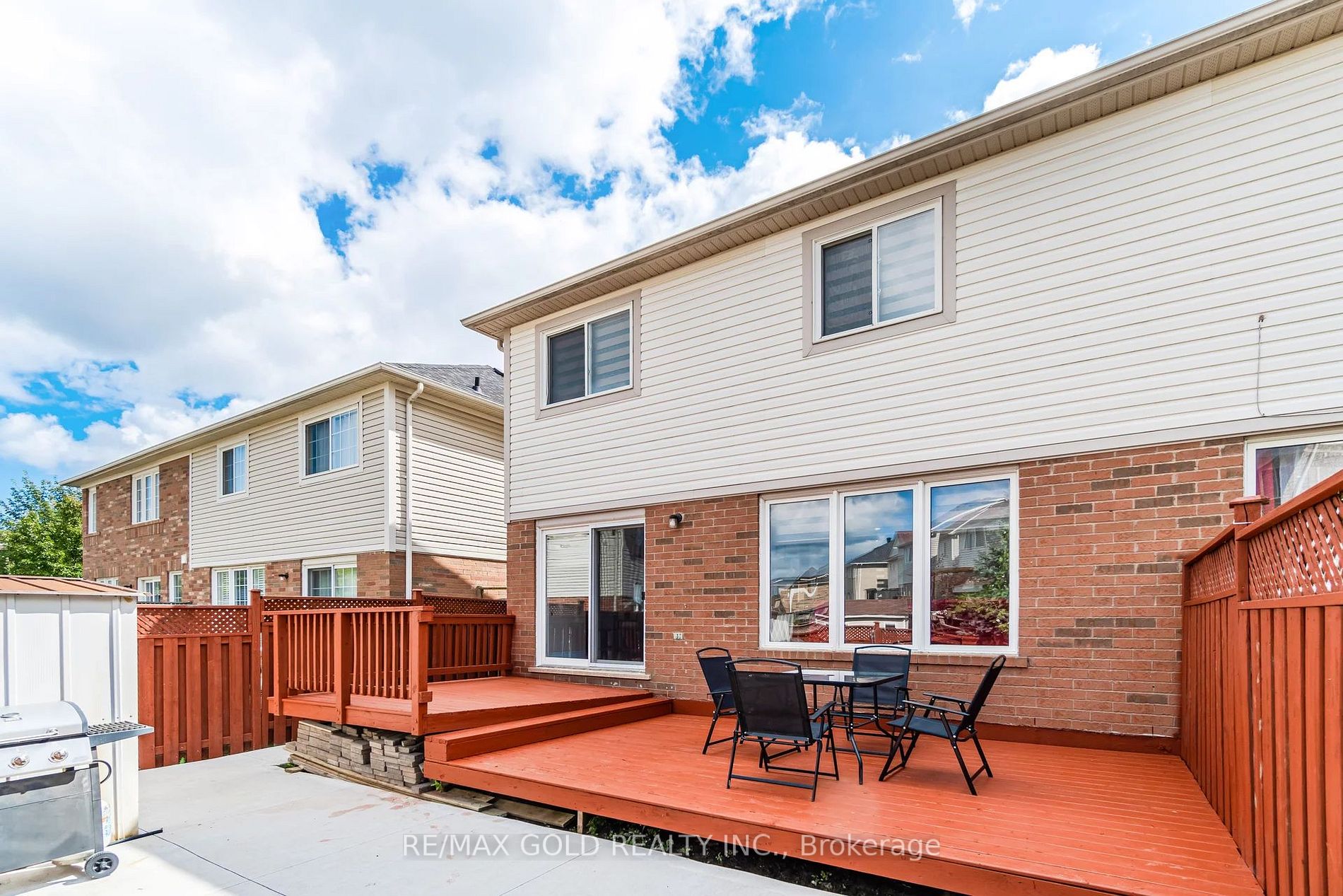 8 Jessop Drive