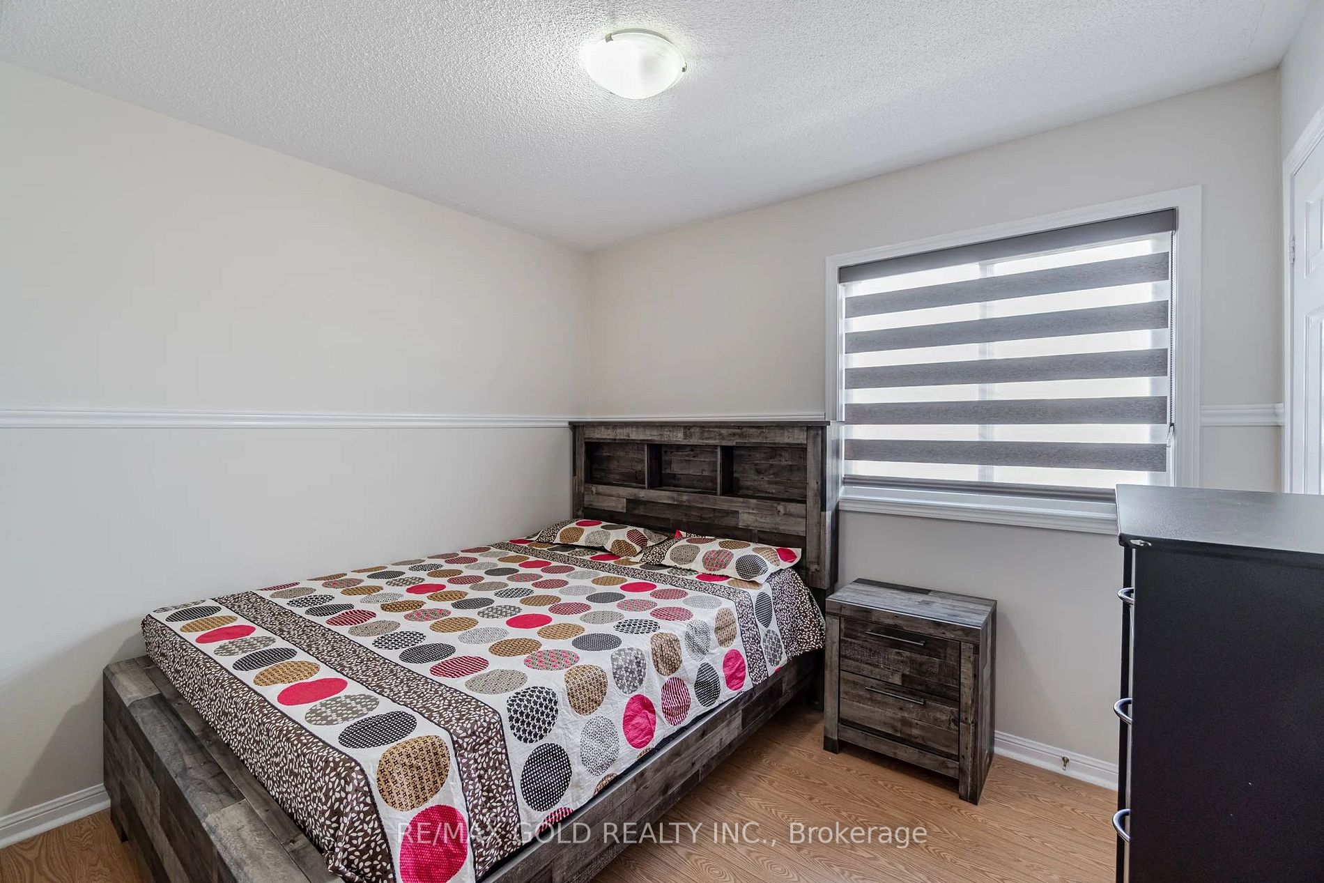 8 Jessop Drive