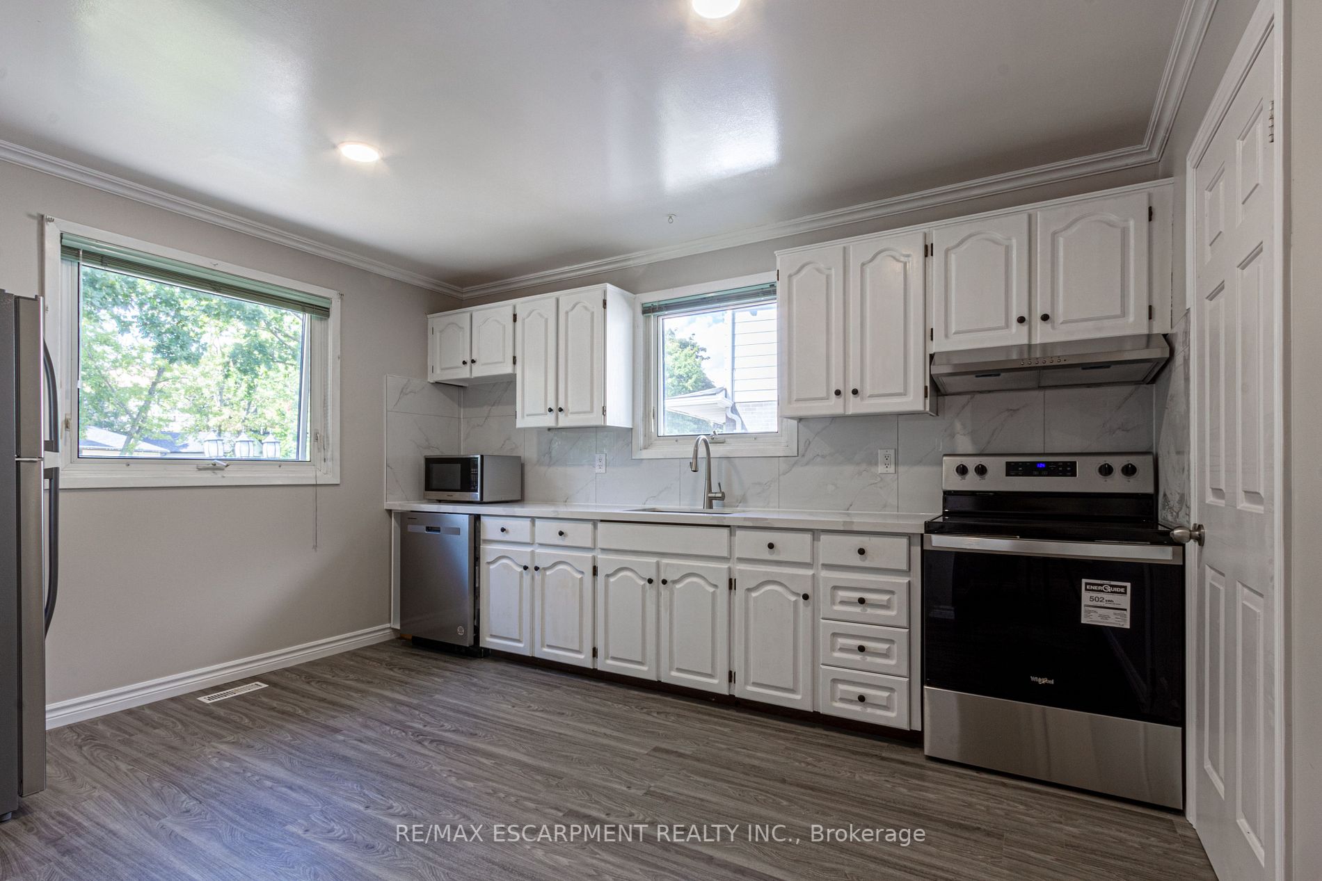 1391 Roylen Rd, #Main Fl