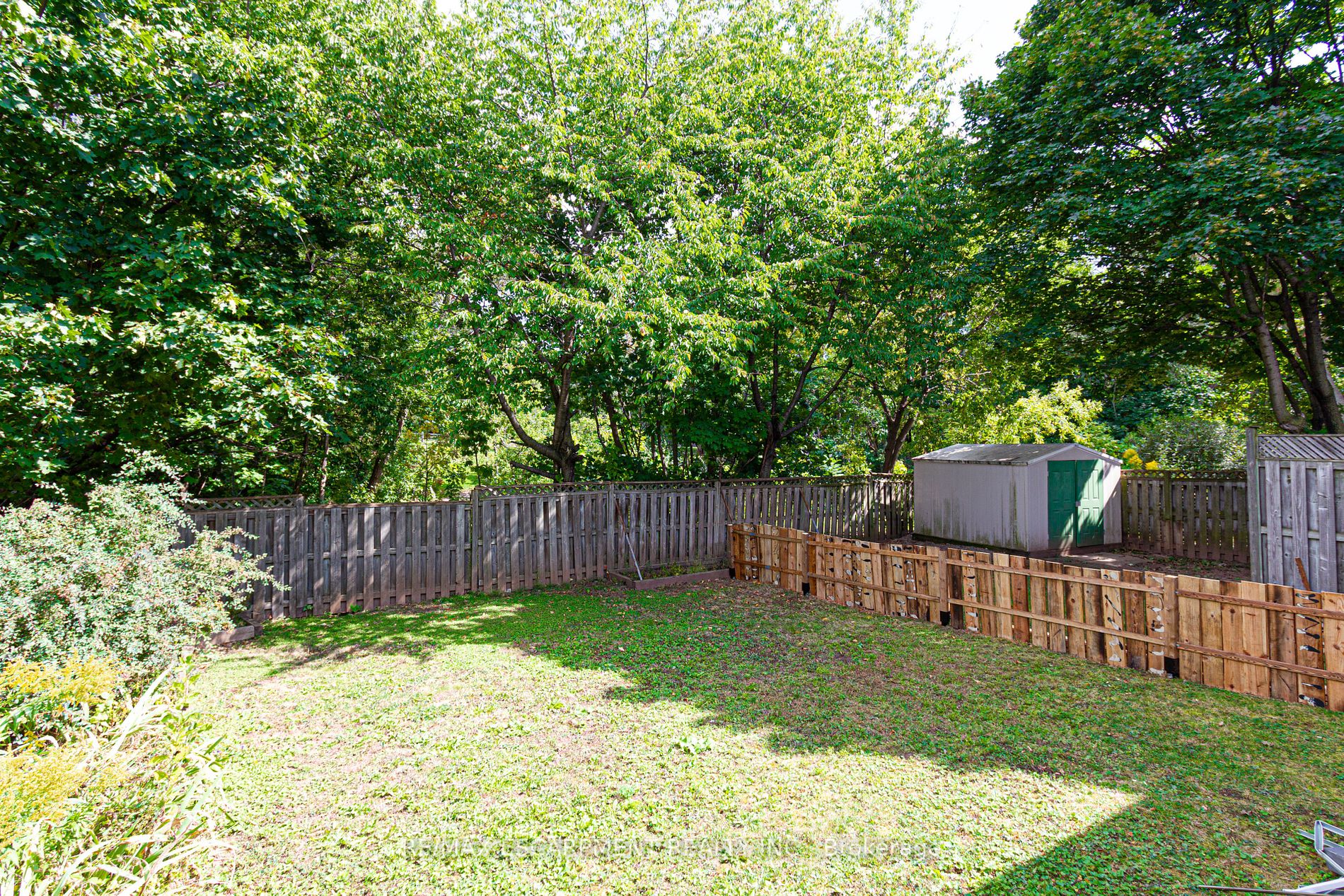 1391 Roylen Rd, #Main Fl