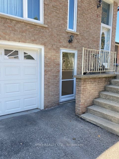74 Hesp Dr, #Bsmnt