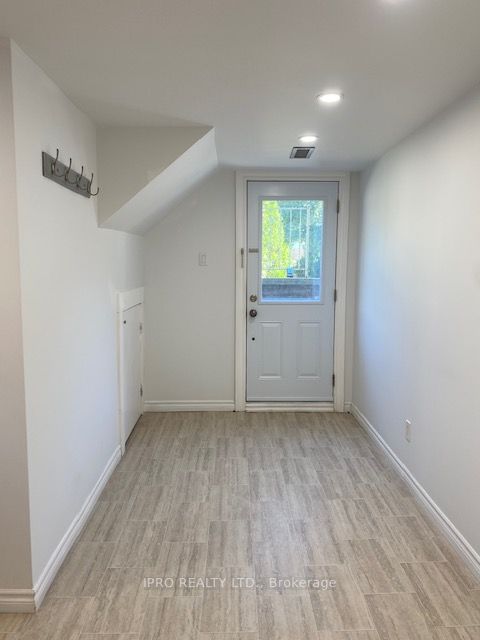 74 Hesp Dr, #Bsmnt