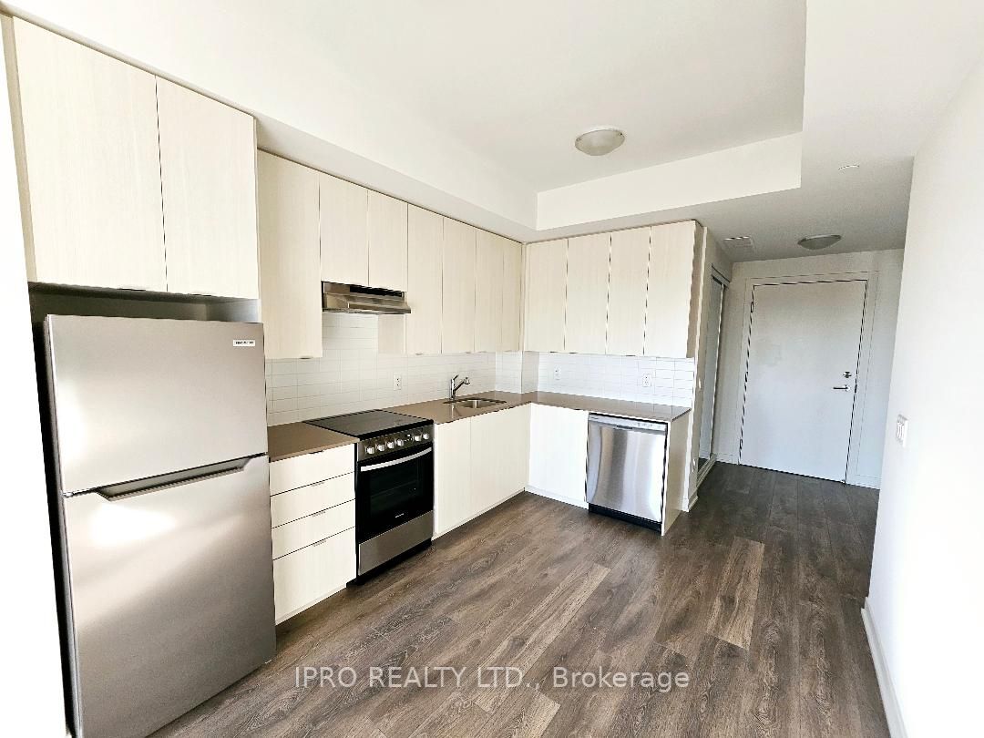 62 Sky Harbour Drive, #311