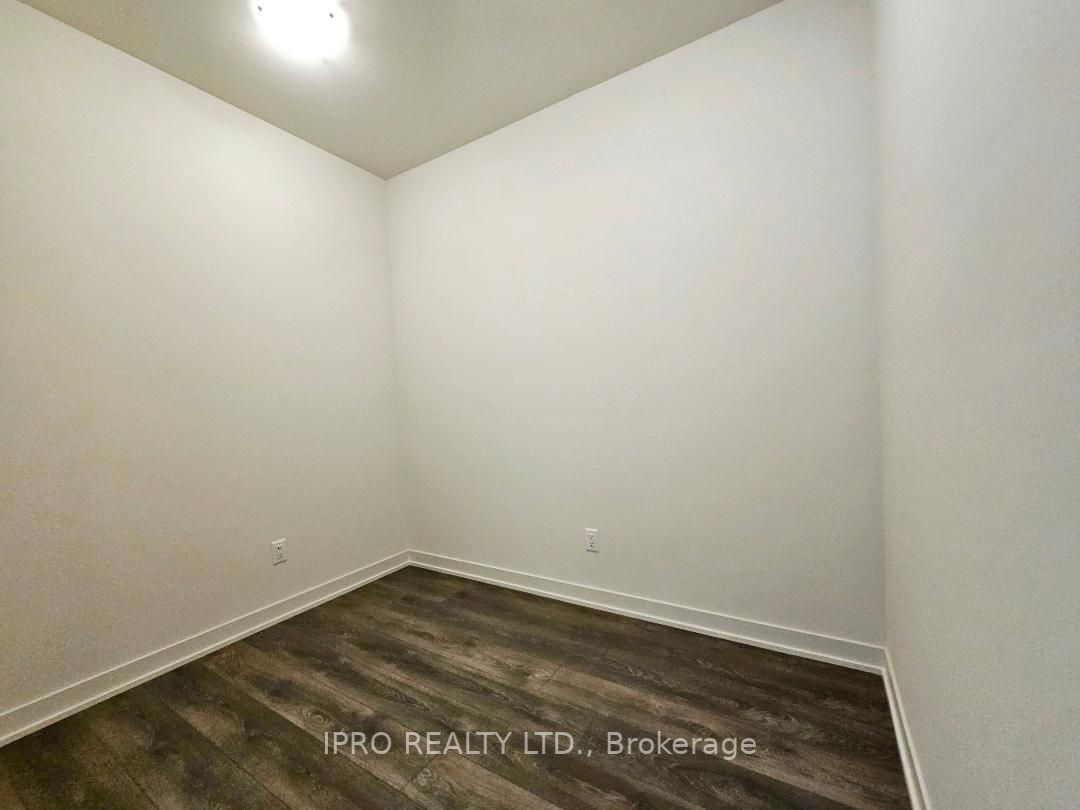 62 Sky Harbour Drive, #311