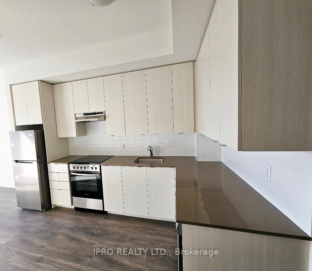 62 Sky Harbour Drive, #311
