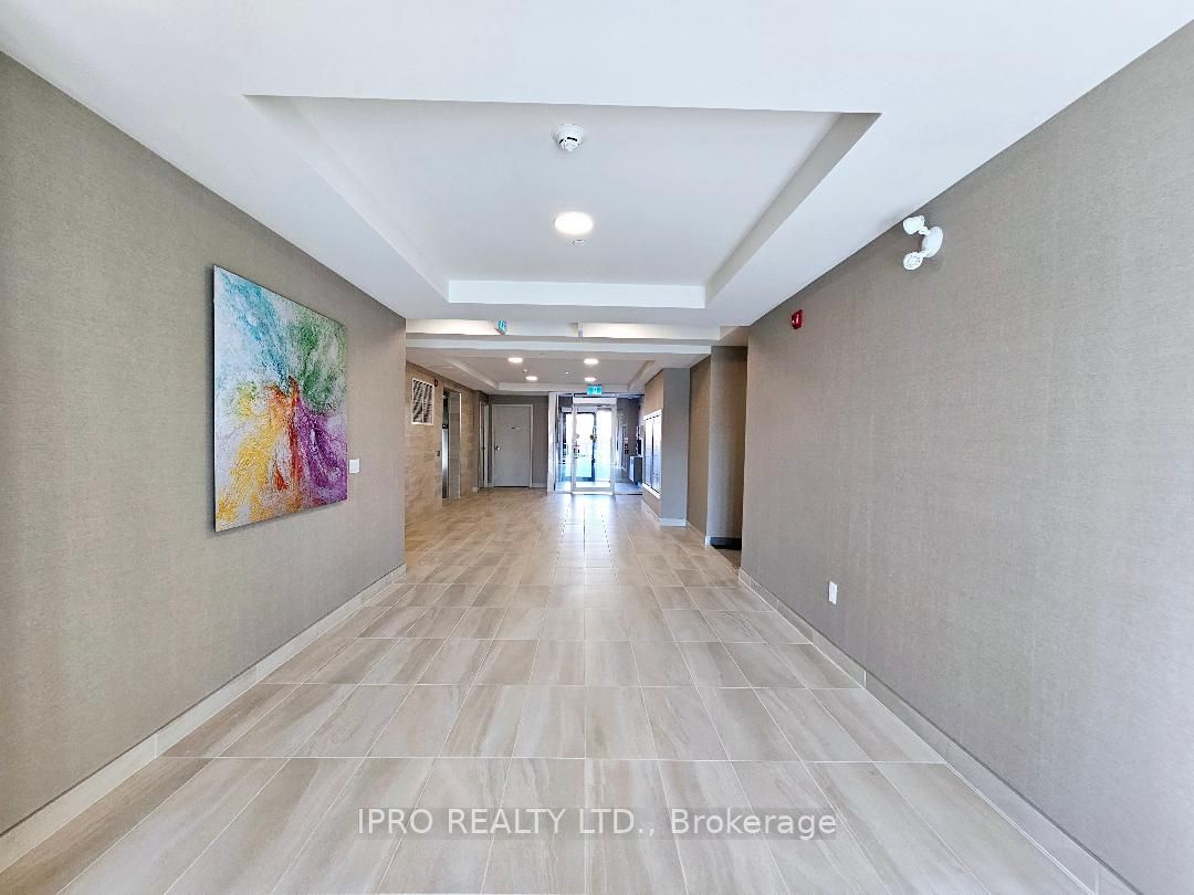 62 Sky Harbour Dr, #311