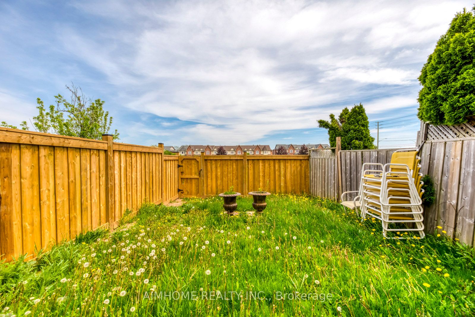 340 Kittridge Rd