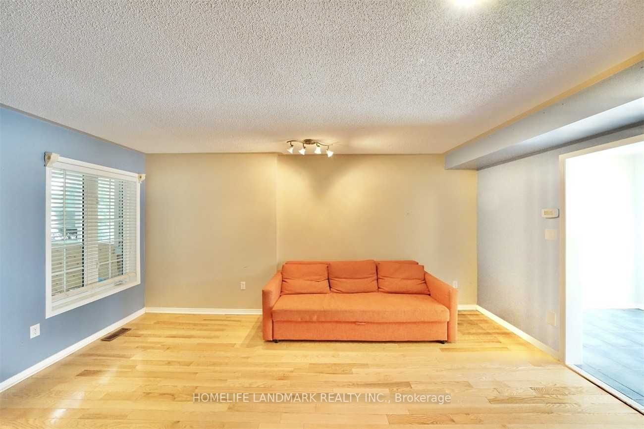 38 Sloan Dr