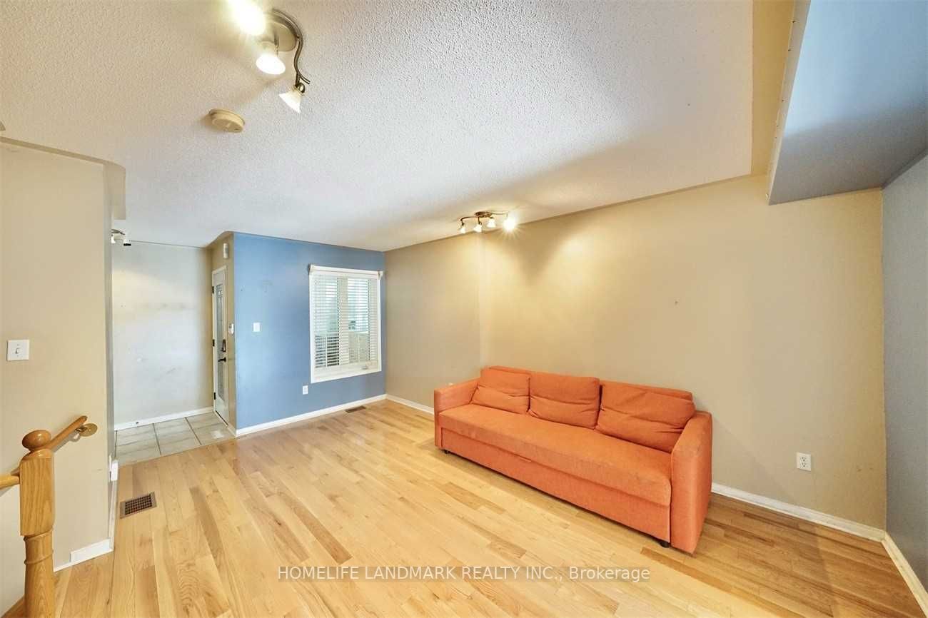 38 Sloan Dr