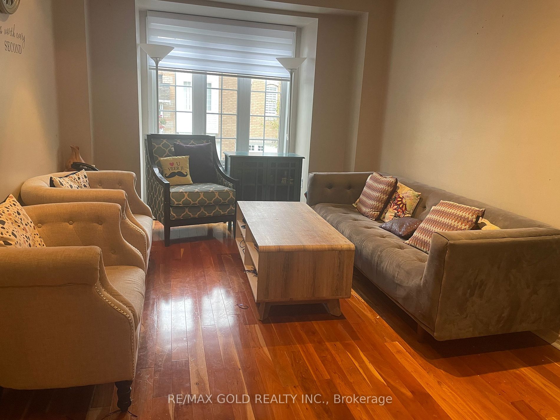 9800 Mclaughlin Rd, #203