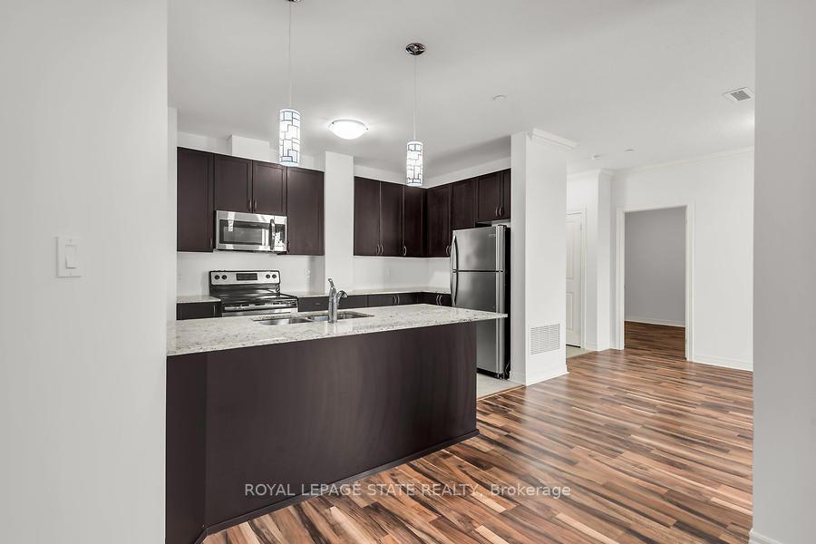 33 Whitmer St, #511