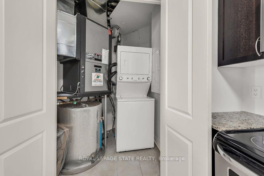 33 Whitmer St, #511
