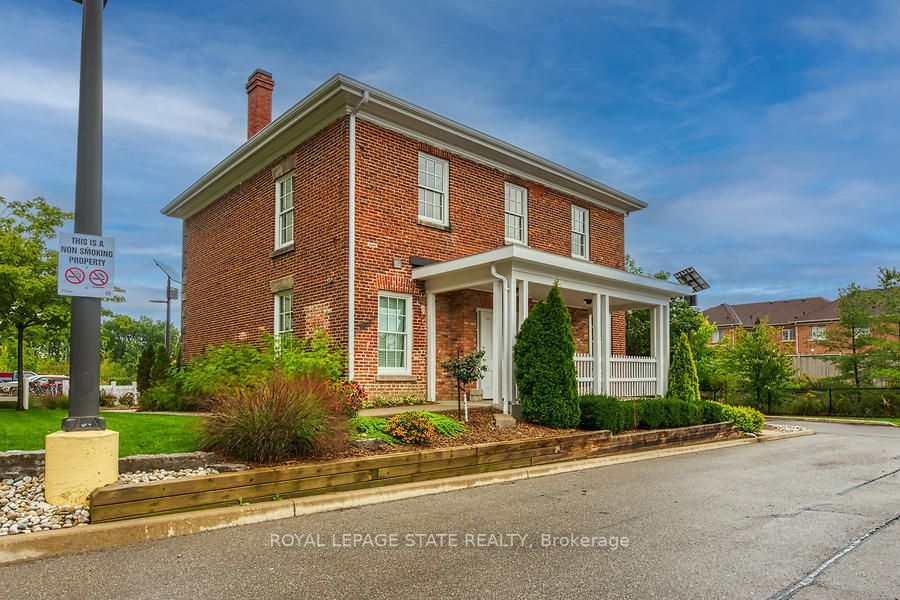 33 Whitmer St, #511