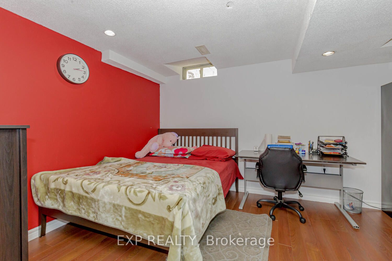 152 Timberlane Drive N