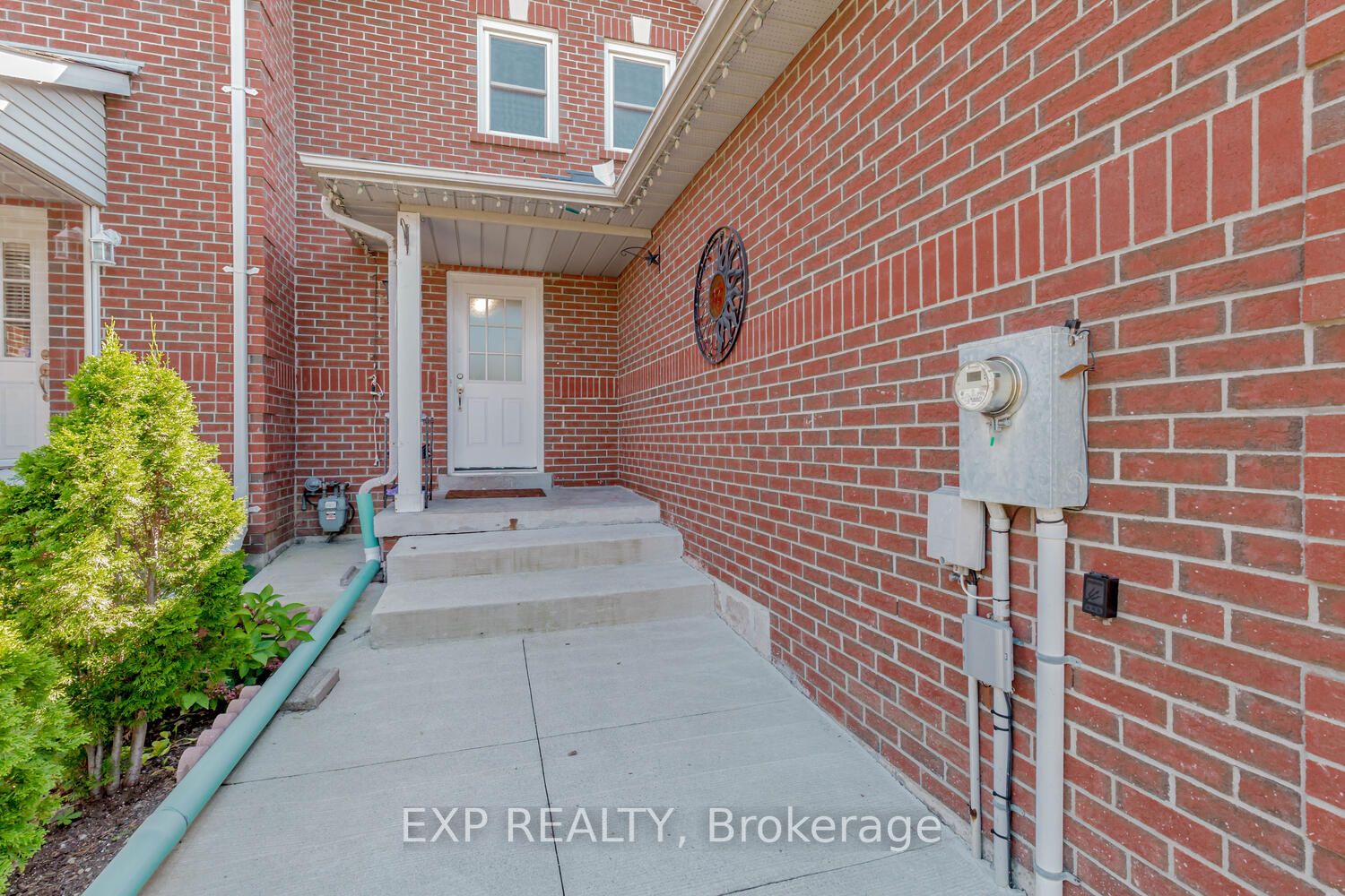 152 Timberlane Drive N