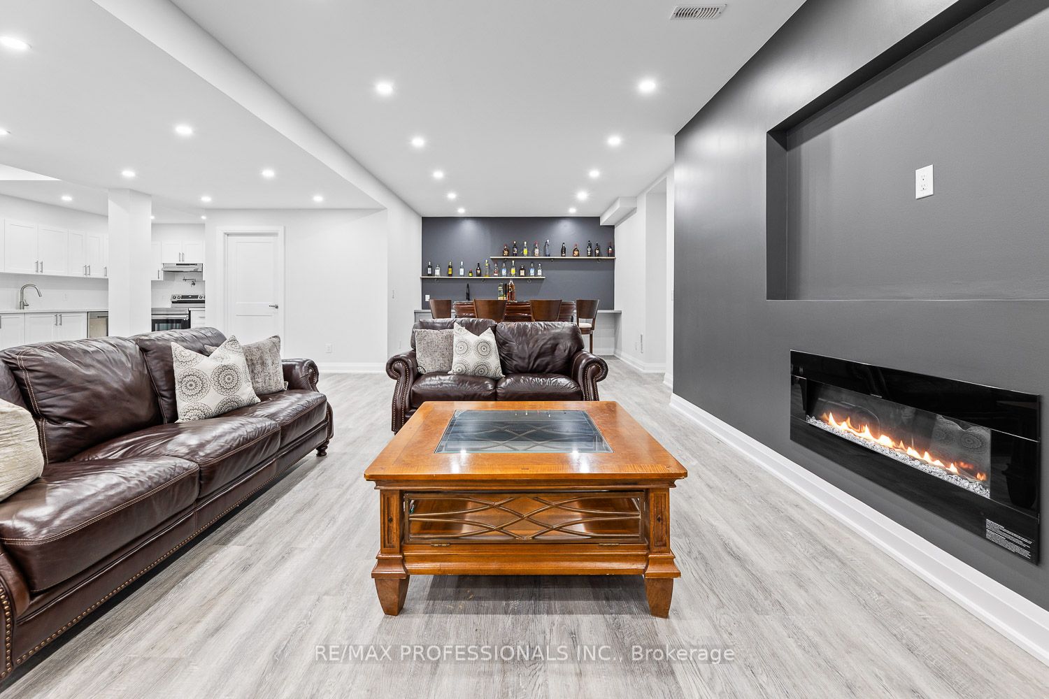 35 Amos Drive