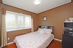 40 Bramcedar Cres
