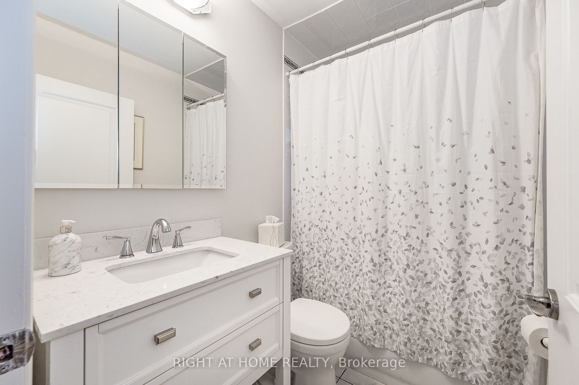 36 Fulford Pl