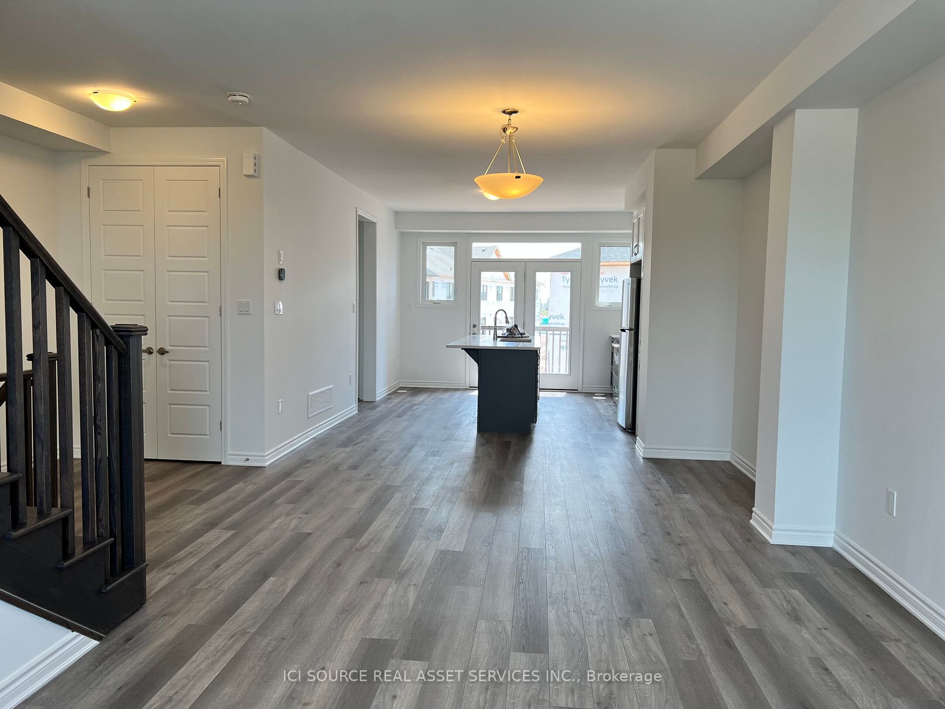 3022 John Mckay Blvd