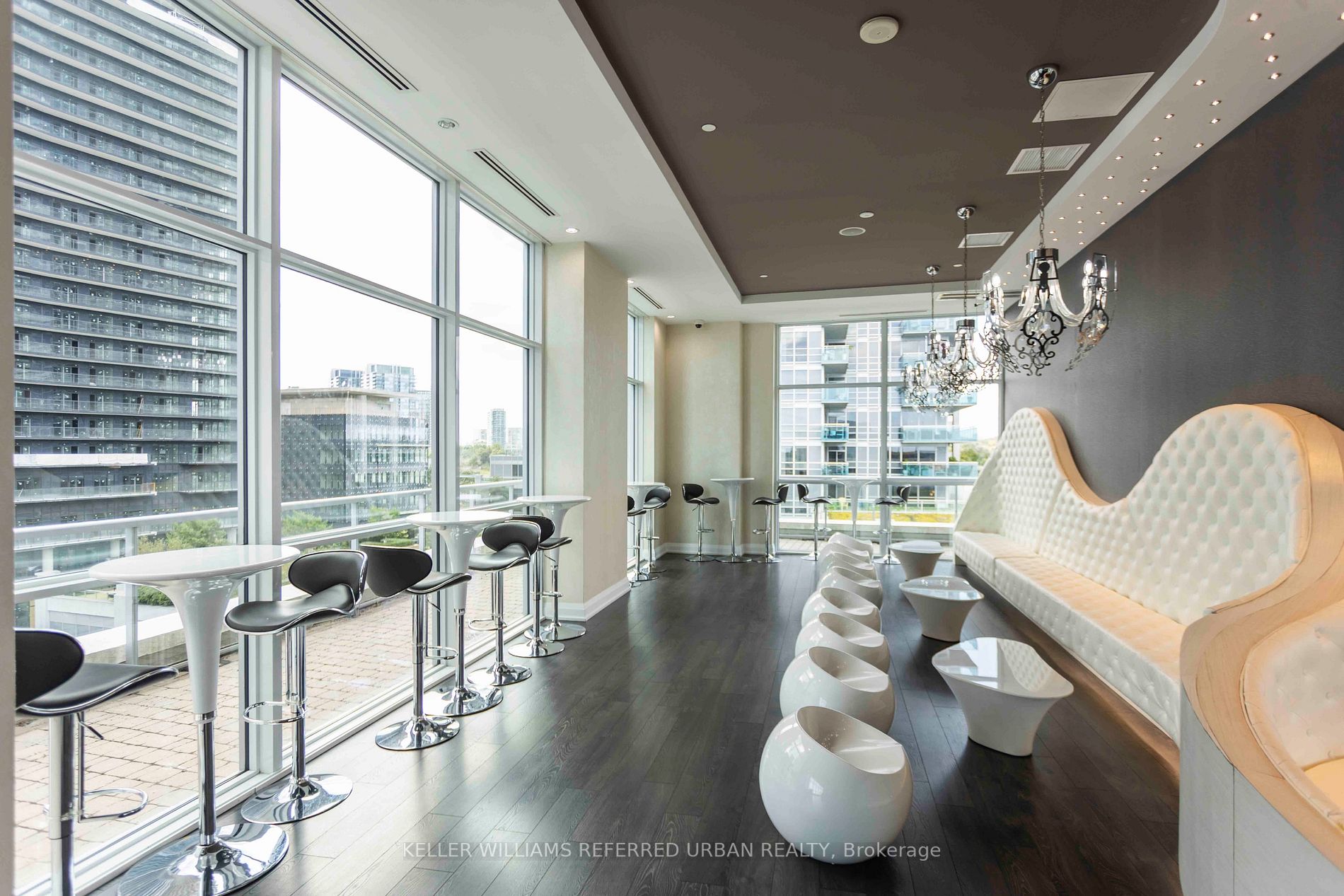 80 Marine Parade Dr, #210