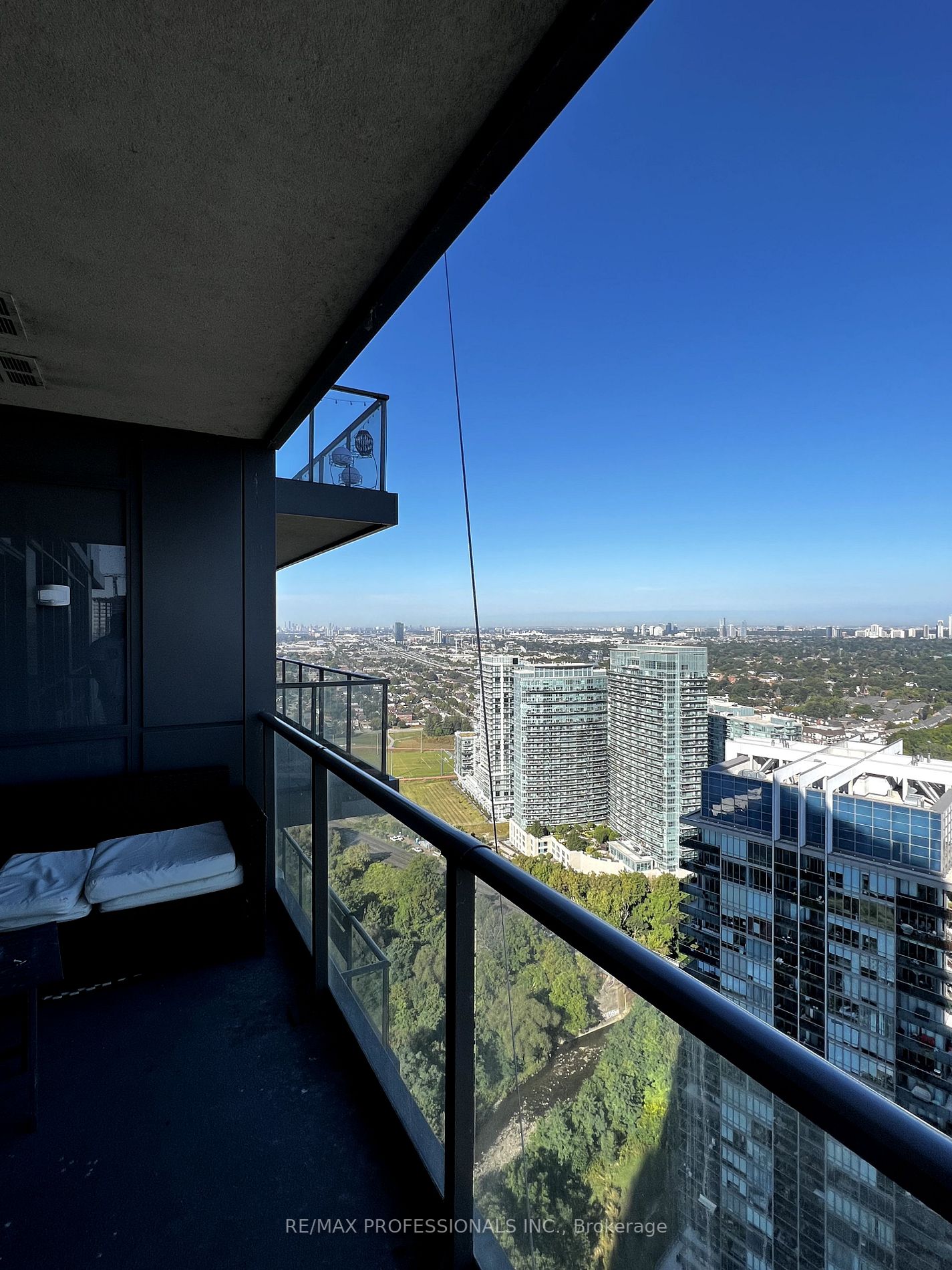 36 Park Lawn Rd, #3707