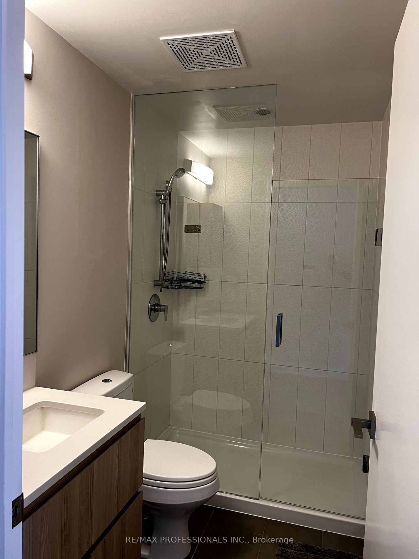 36 Park Lawn Rd, #3707