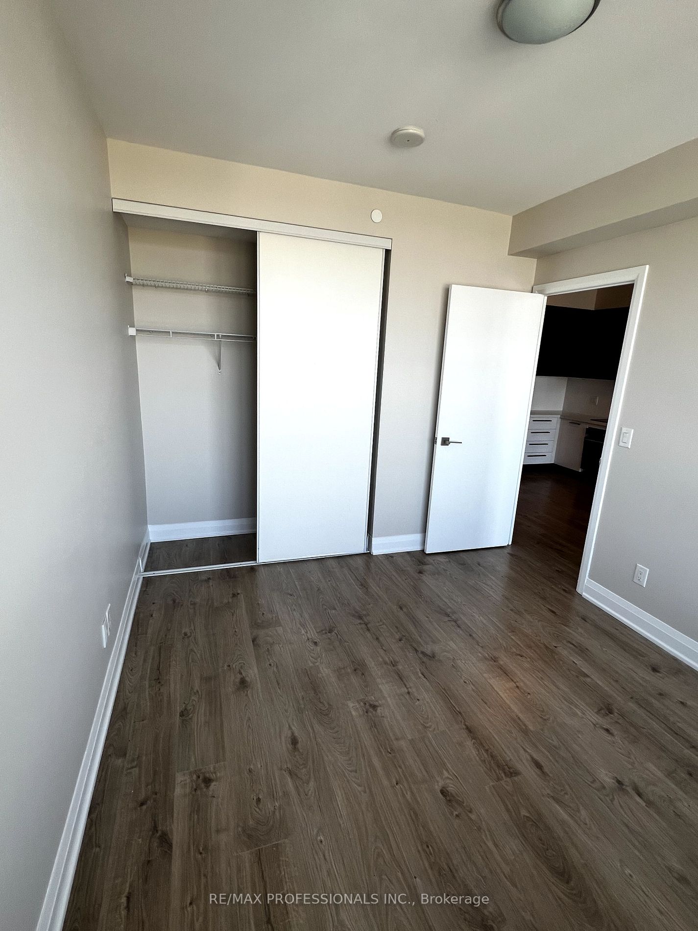 36 Park Lawn Rd, #3707