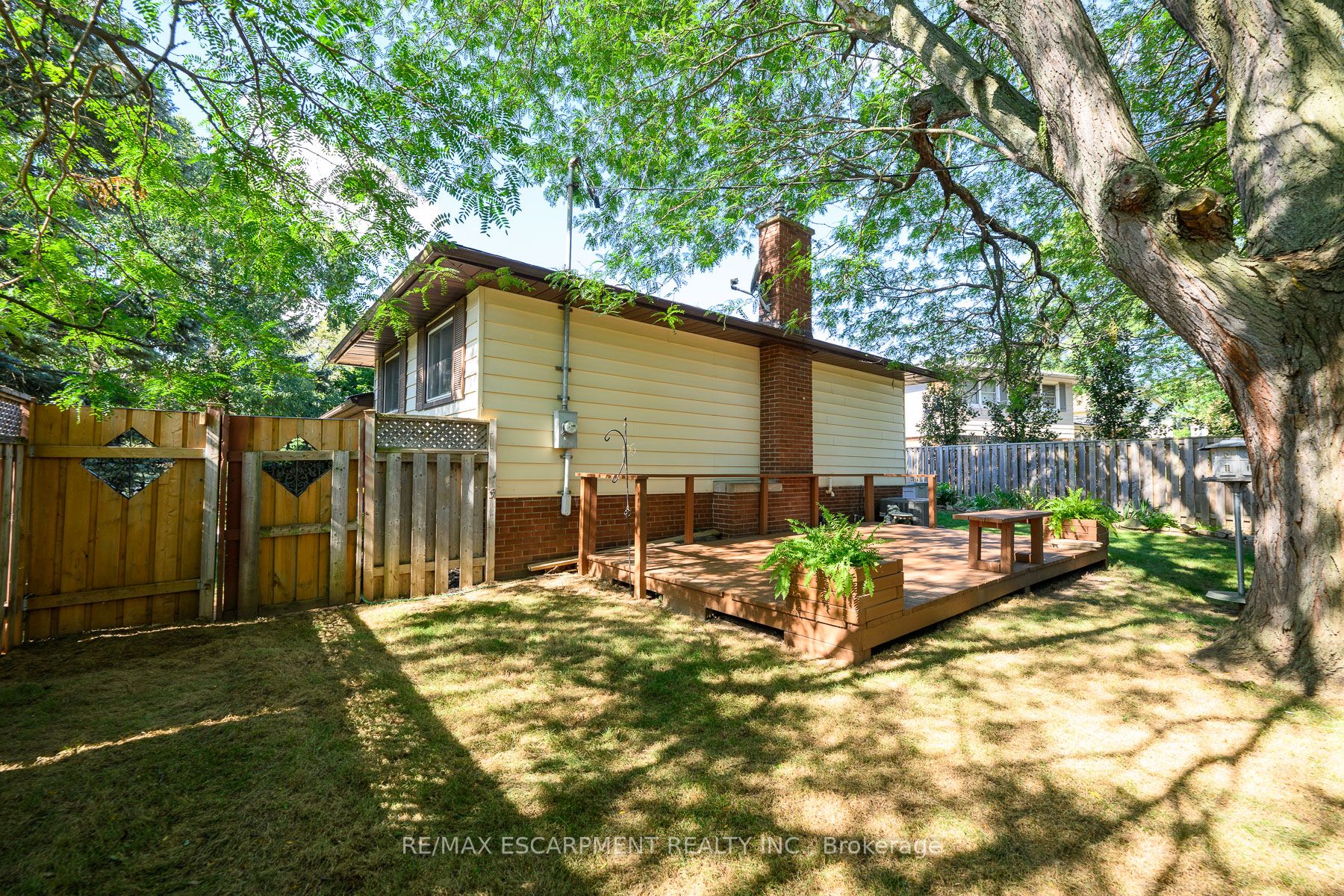 1009 Marley Cres