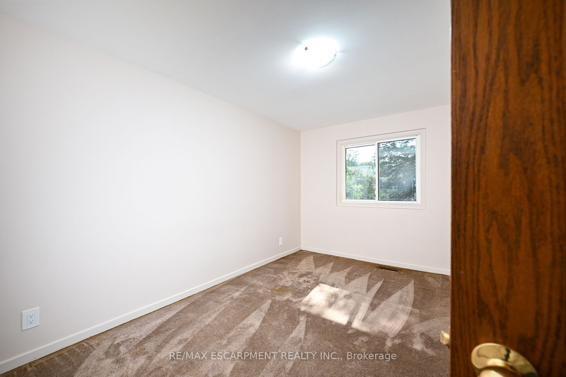 1009 Marley Cres