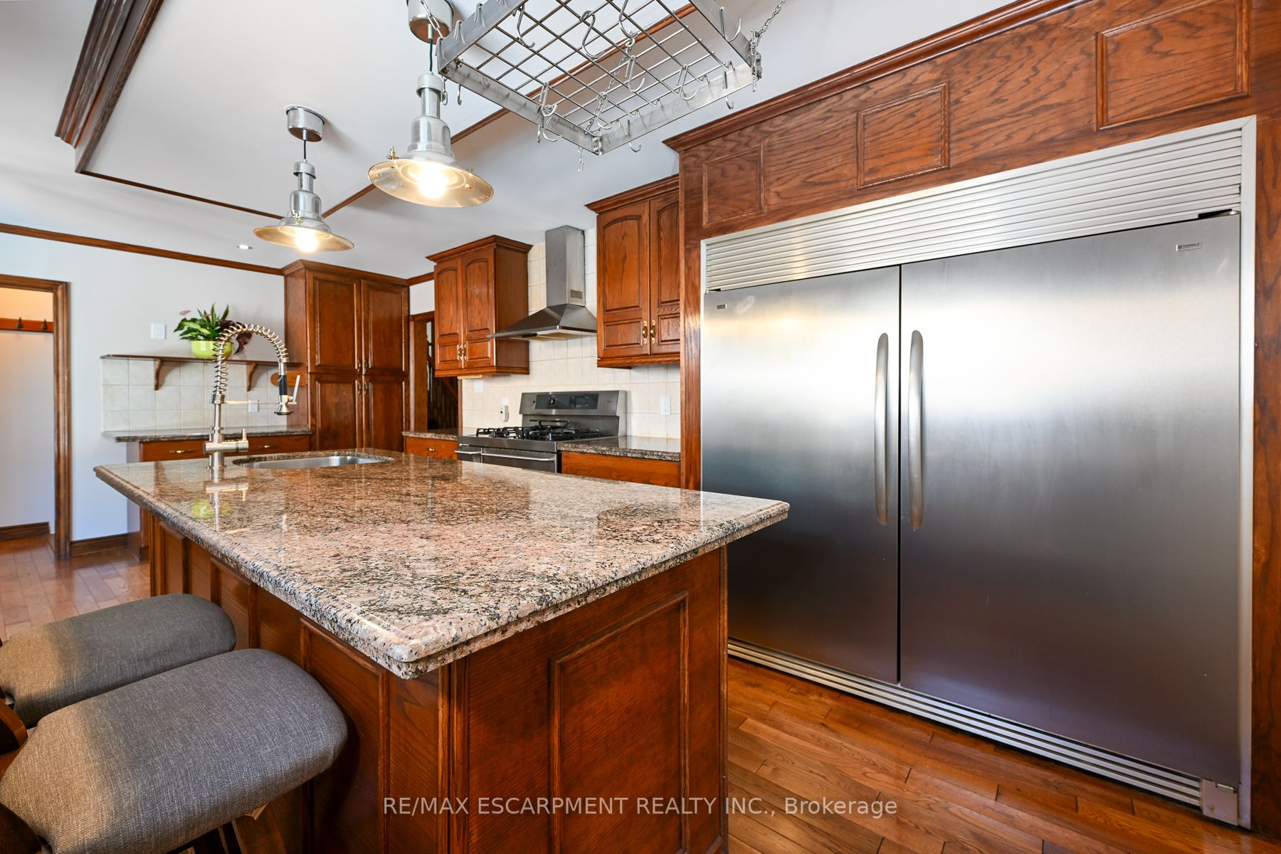1009 Marley Cres