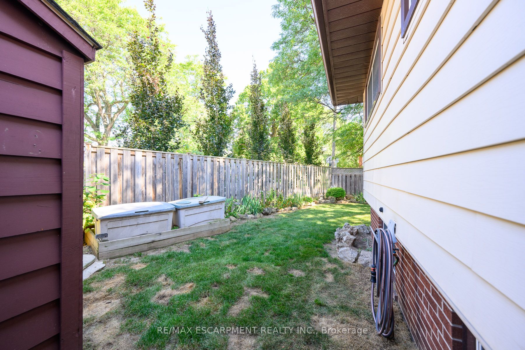 1009 Marley Cres