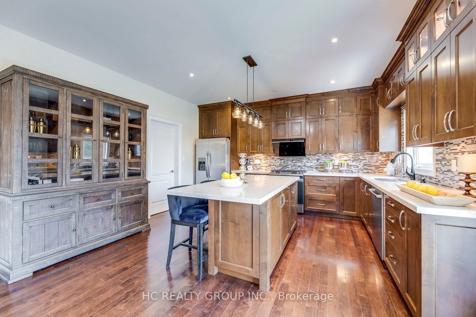 2492 Chaplin Road