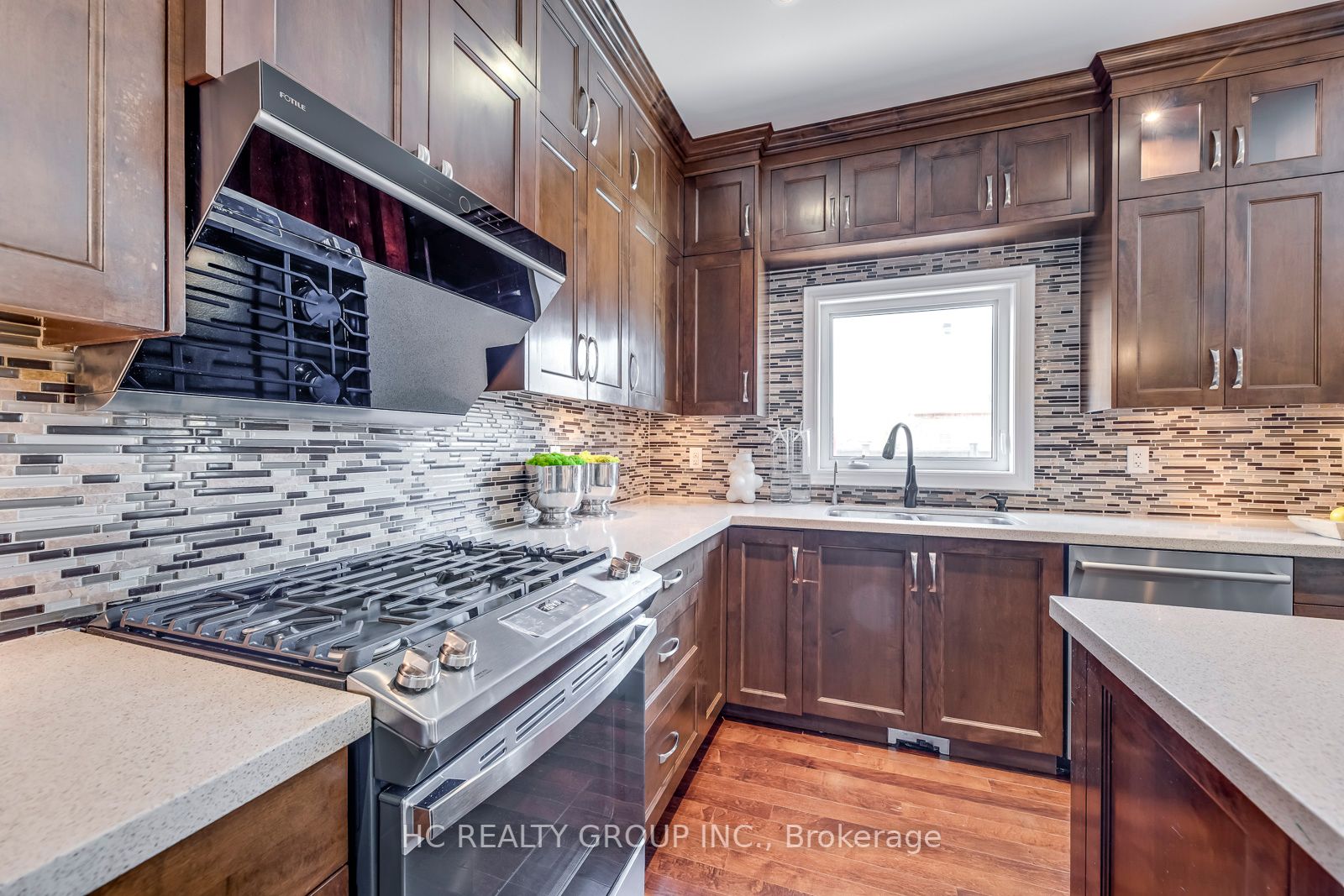 2492 Chaplin Road