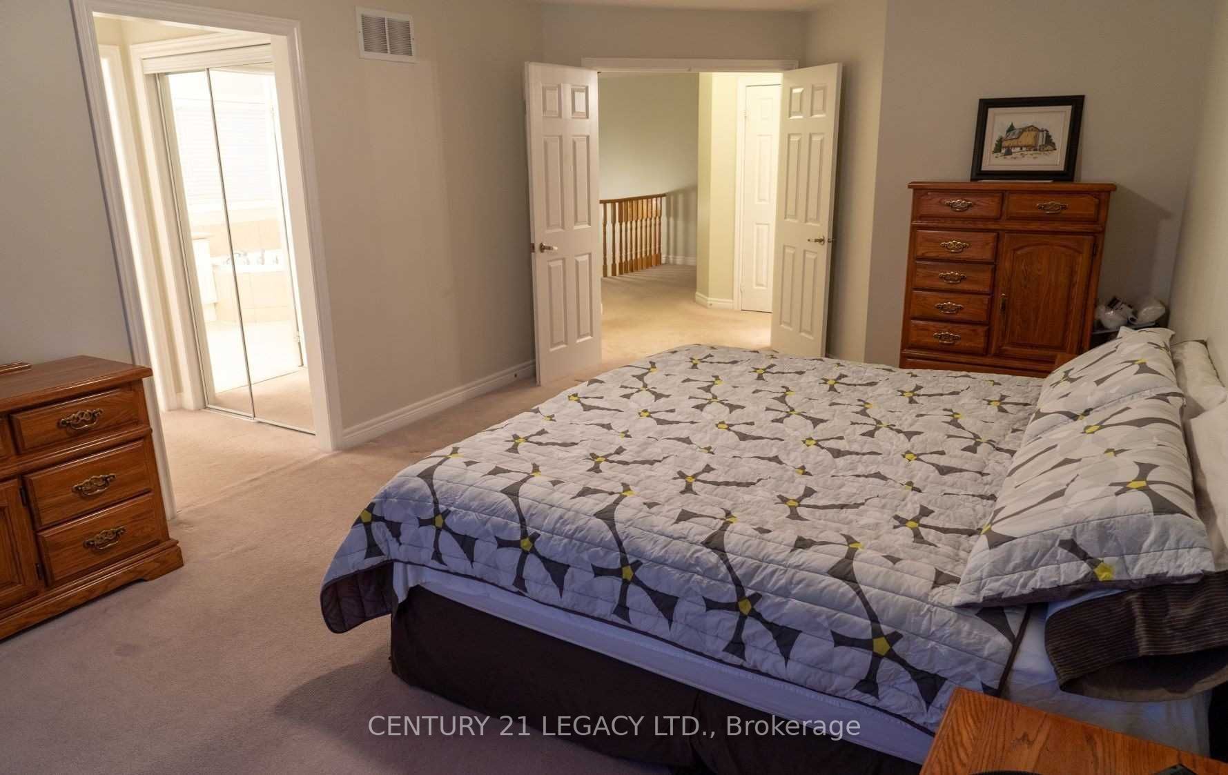 20 Trailside Walk