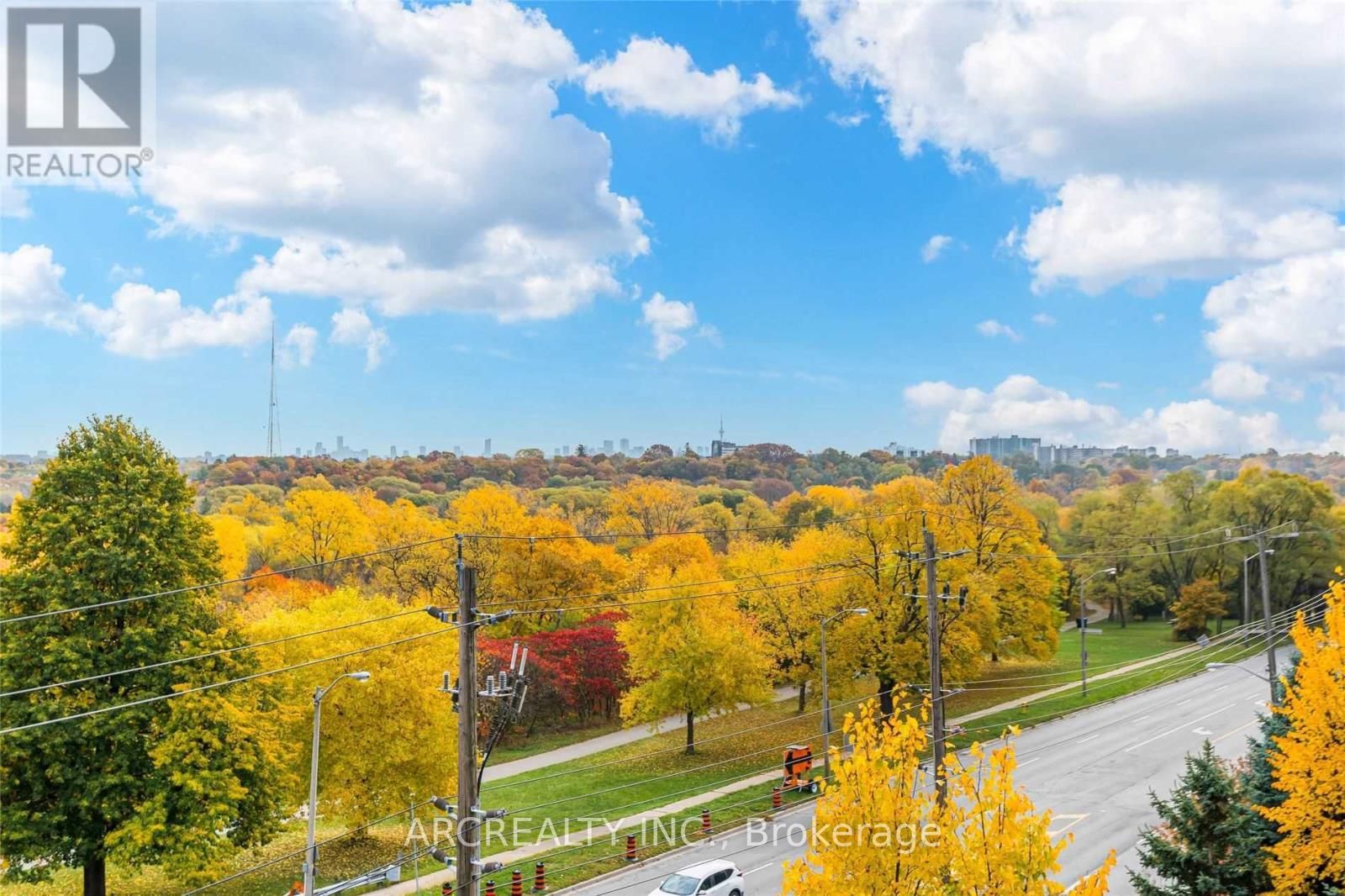 38 Fontenay Crt S, #301