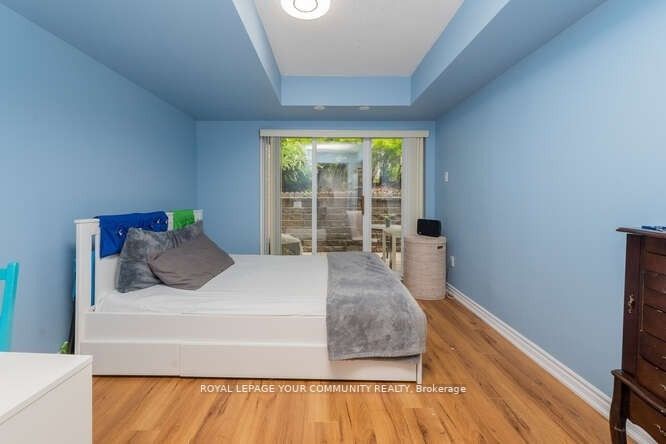 105 George Appleton Way, #1049