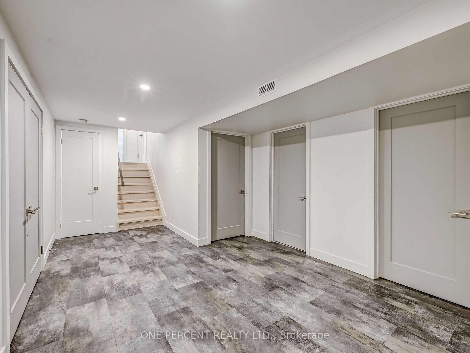 24 Berrydown Drive