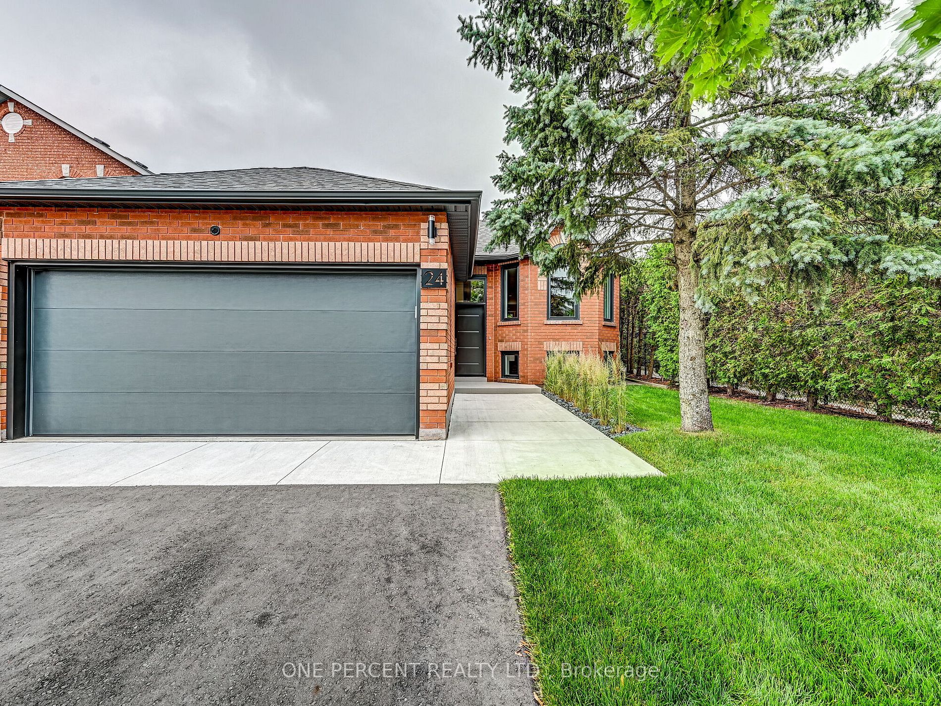 24 Berrydown Dr