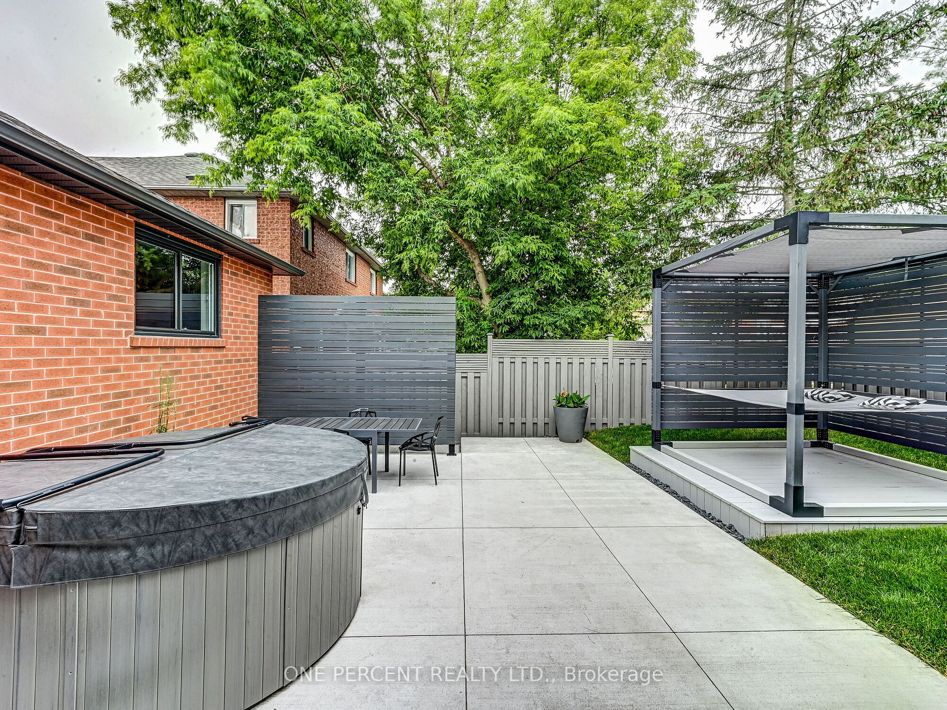 24 Berrydown Drive