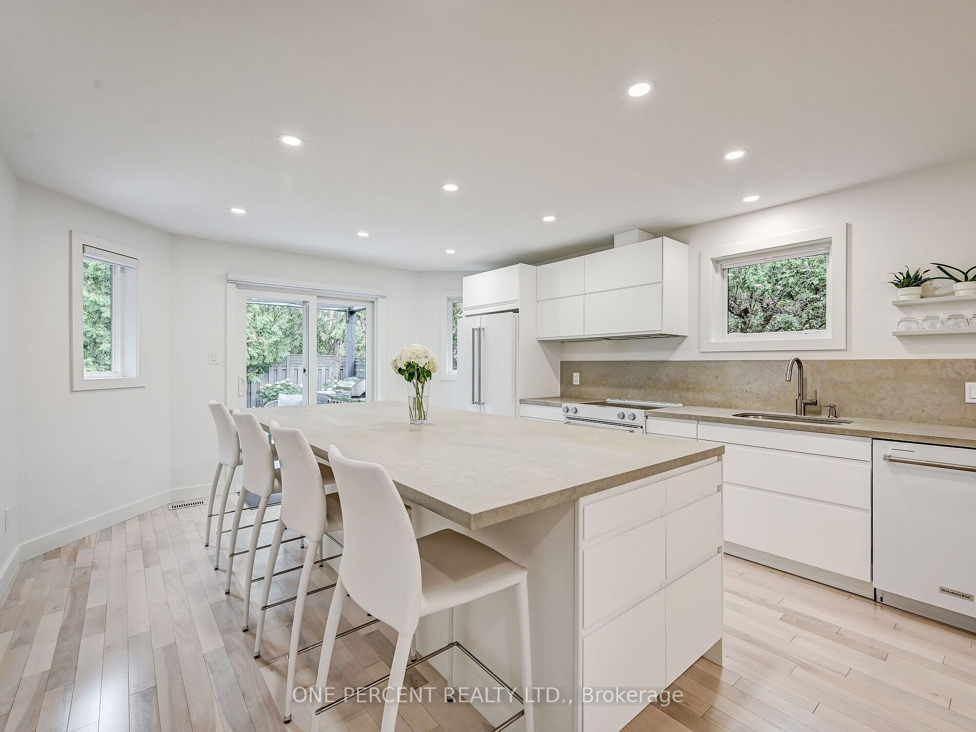 24 Berrydown Drive