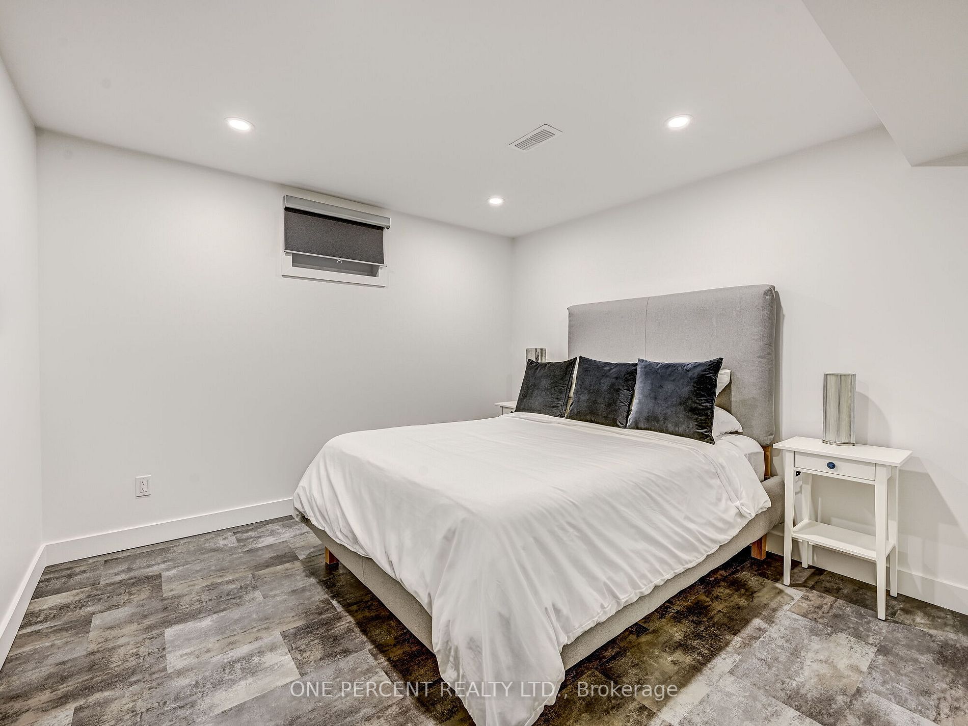 24 Berrydown Drive
