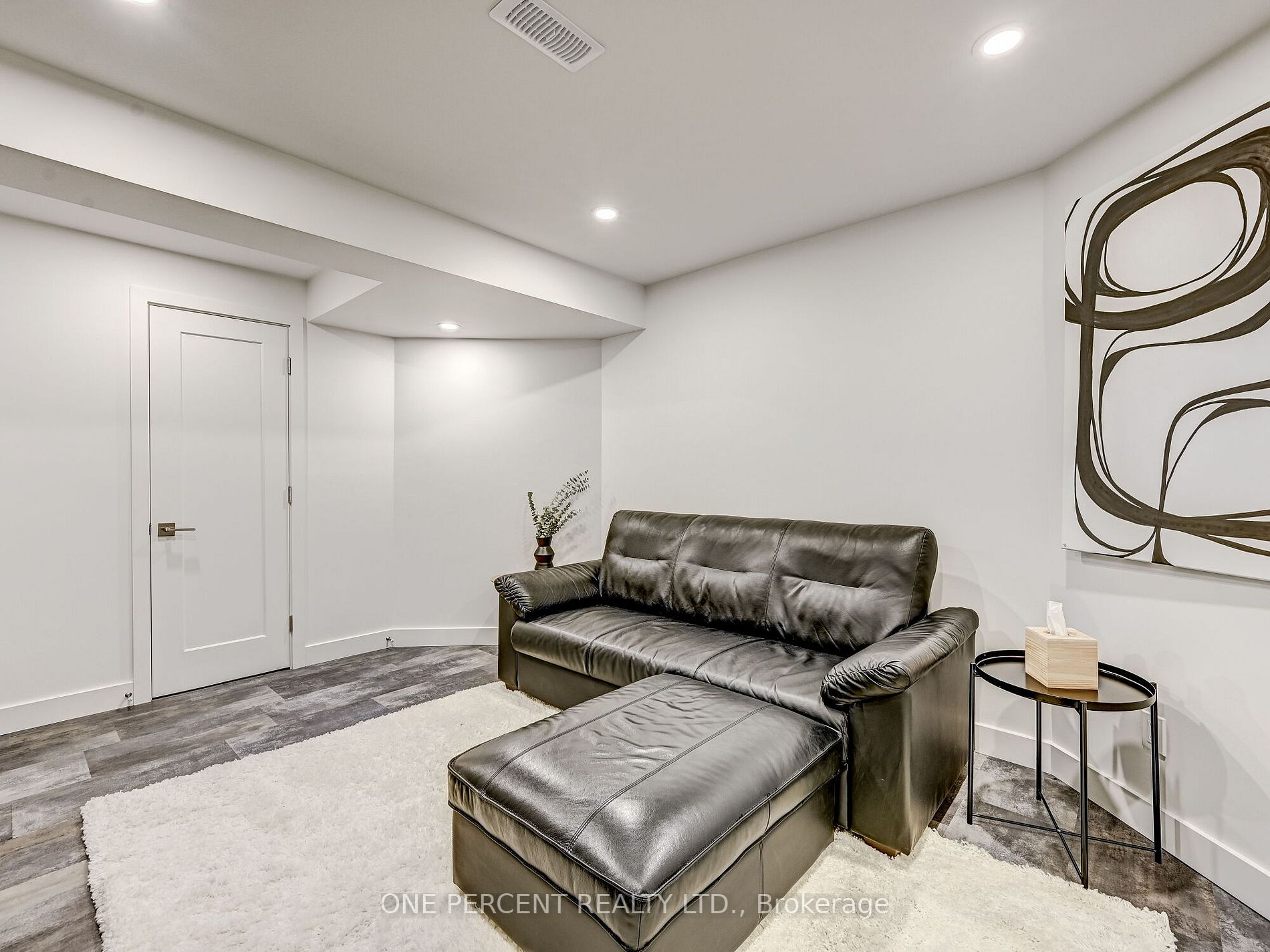 24 Berrydown Drive