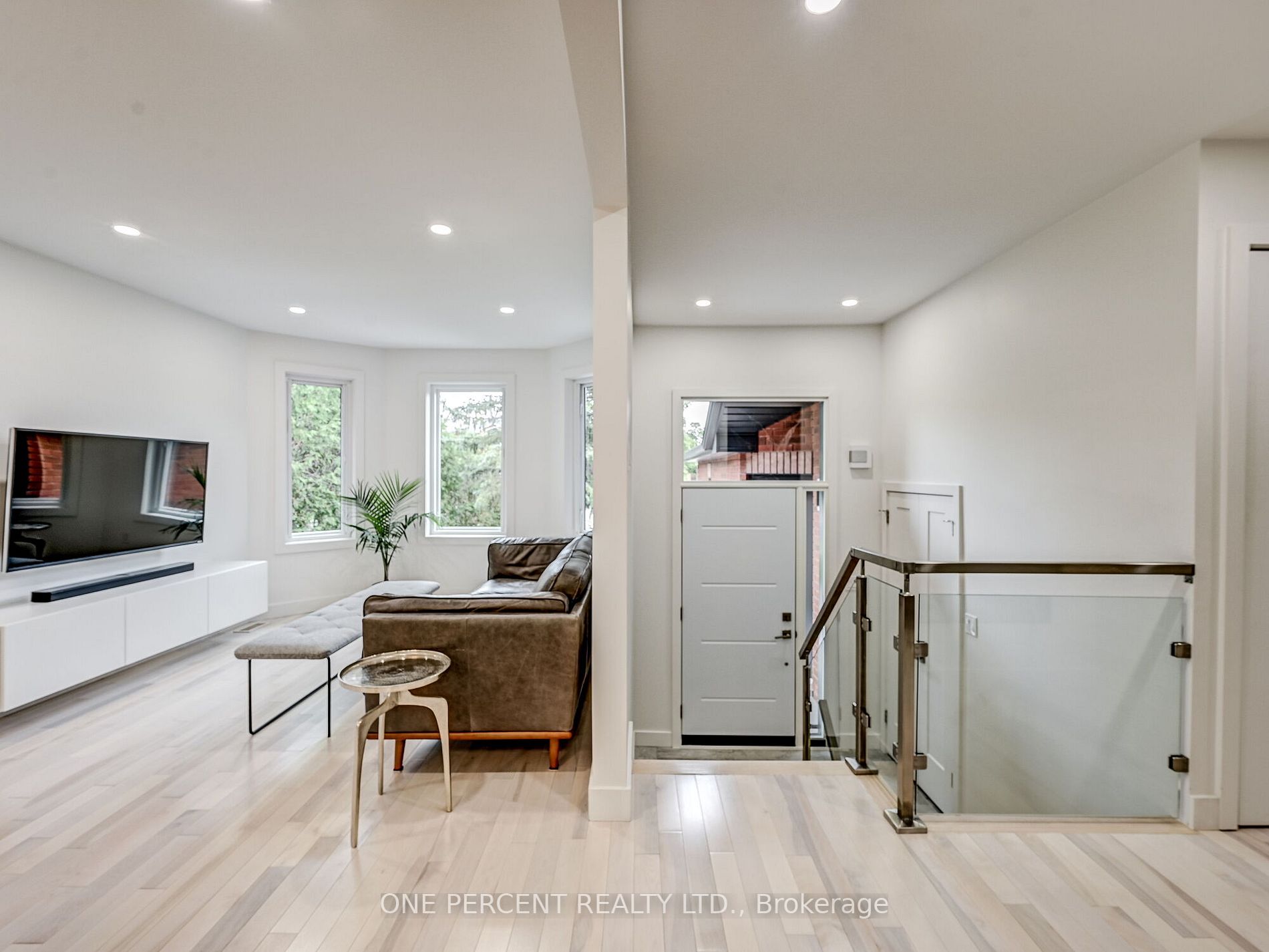 24 Berrydown Drive
