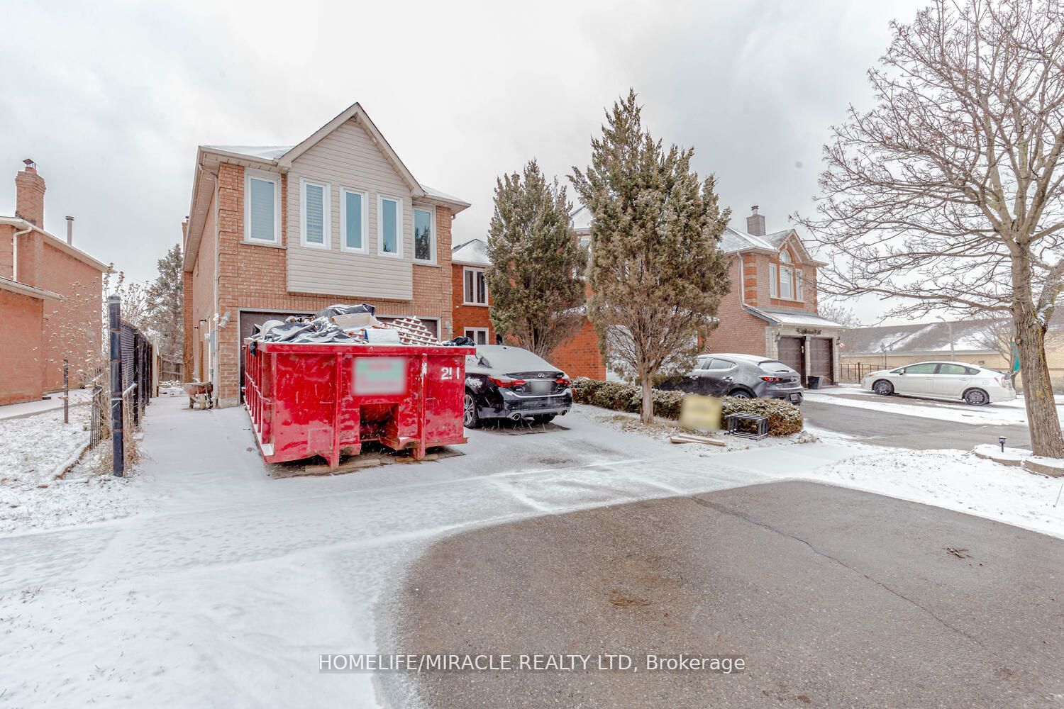 44 Leatherhead Crt, #Lower