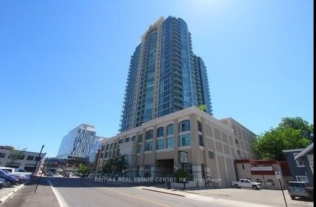 9 George St, #907