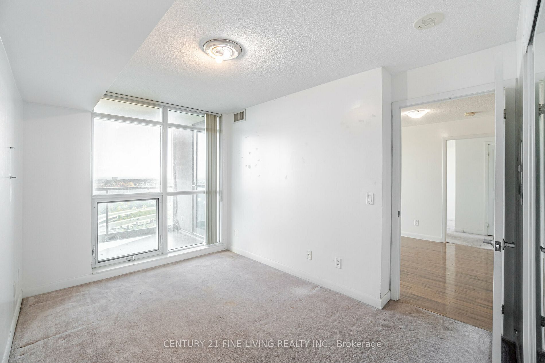 Listing W7006852 - Large Photo # 15